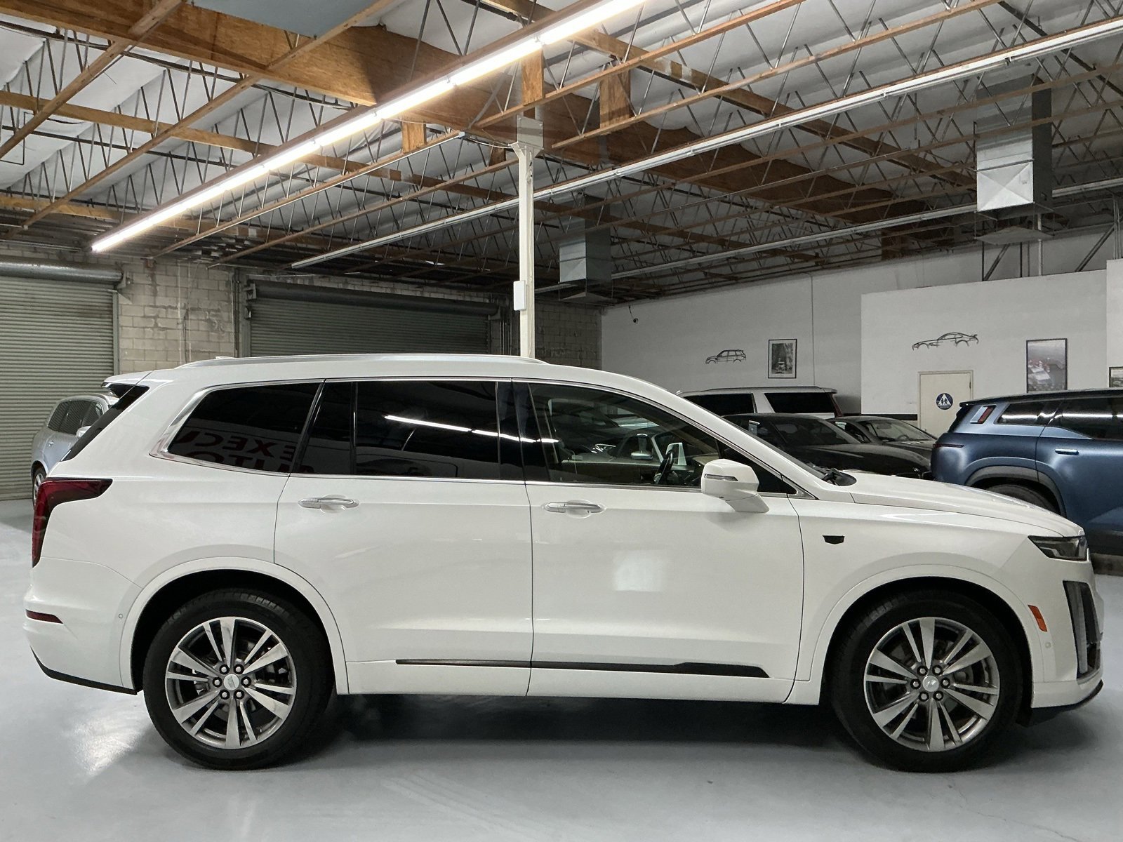 Used 2020 Cadillac XT6 Premium Luxury w/ Platinum Package image 6
