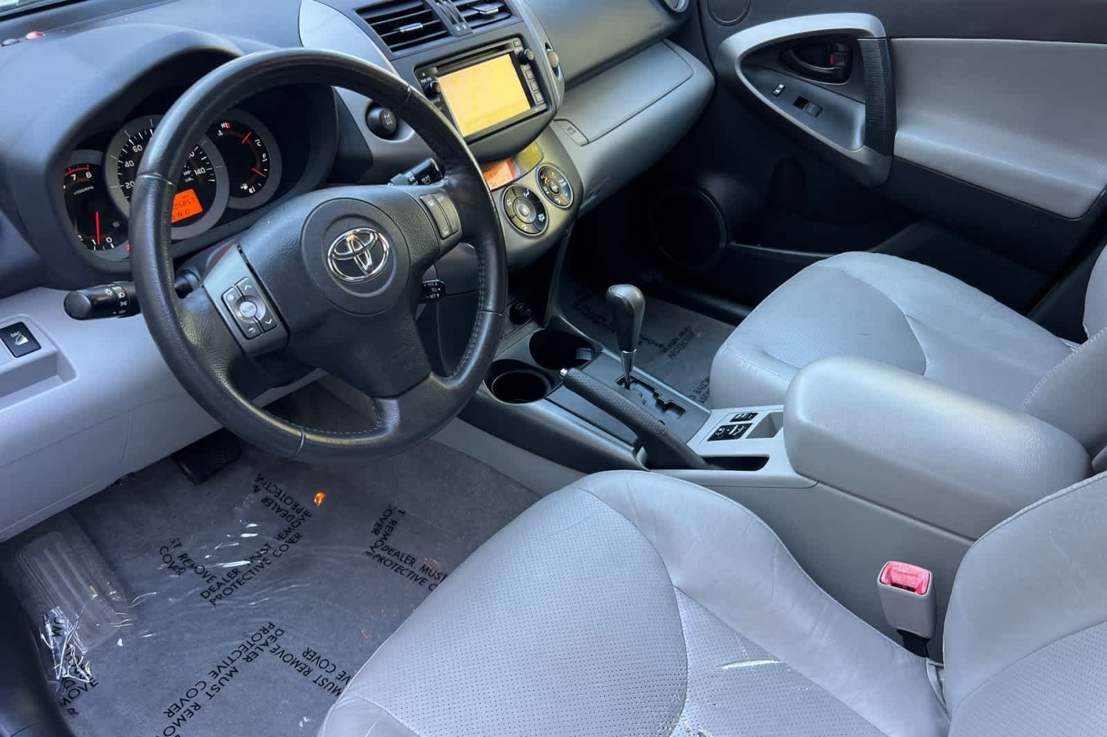 Used 2012 Toyota RAV4 Limited w/ Navigation Value Pkg AWD/4WD image 11