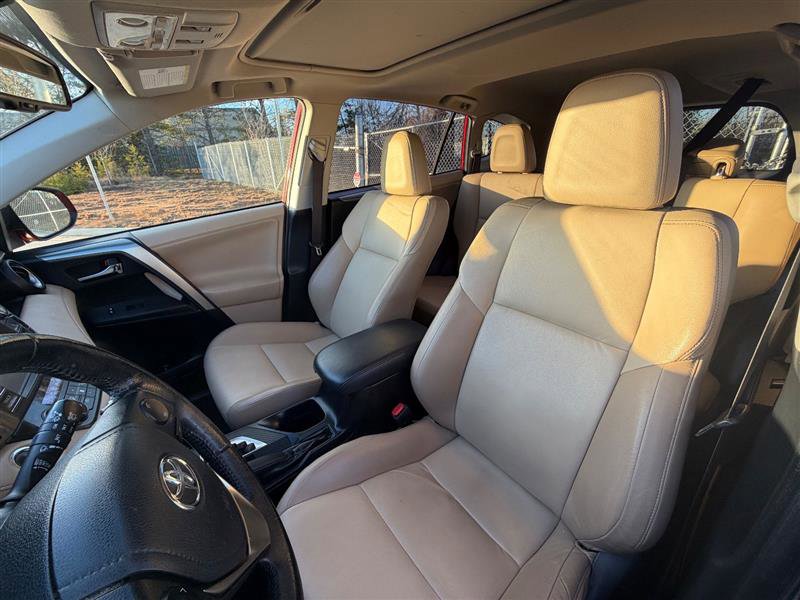 Used 2013 Toyota RAV4 Limited AWD/4WD image 16
