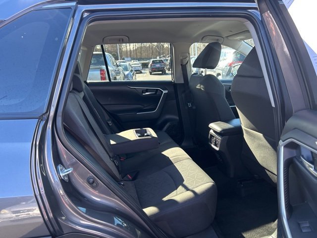 Used 2024 Toyota RAV4 XLE image 18