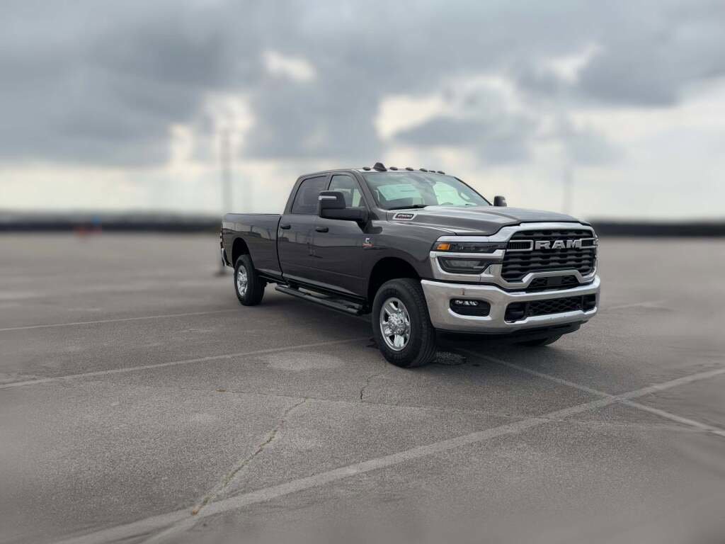 New 2026 RAM 2500 Tradesman image 17