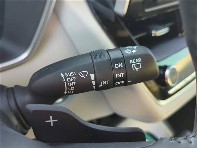 Certified 2025 Toyota Corolla XSE FWD image 17
