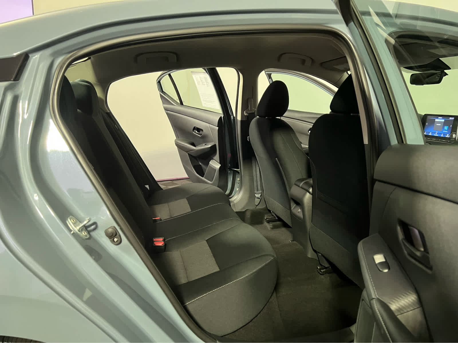 Certified 2024 Nissan Sentra SV FWD image 26