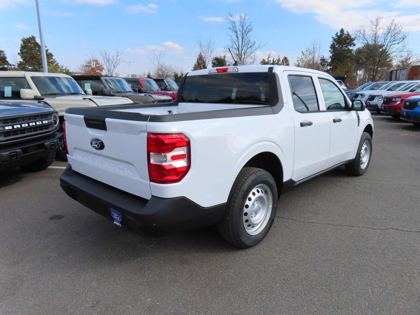 New 2026 Ford Maverick XL w/ Equipment Group 101A image 4