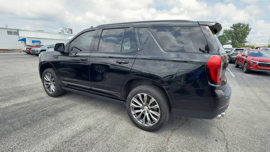 Used 2021 GMC Yukon Denali w/ Denali Premium Package AWD/4WD image 6