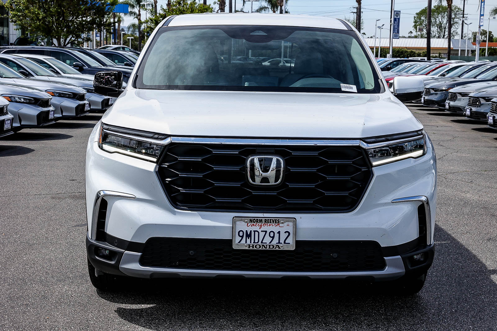 Used 2024 Honda Pilot EX-L image 2