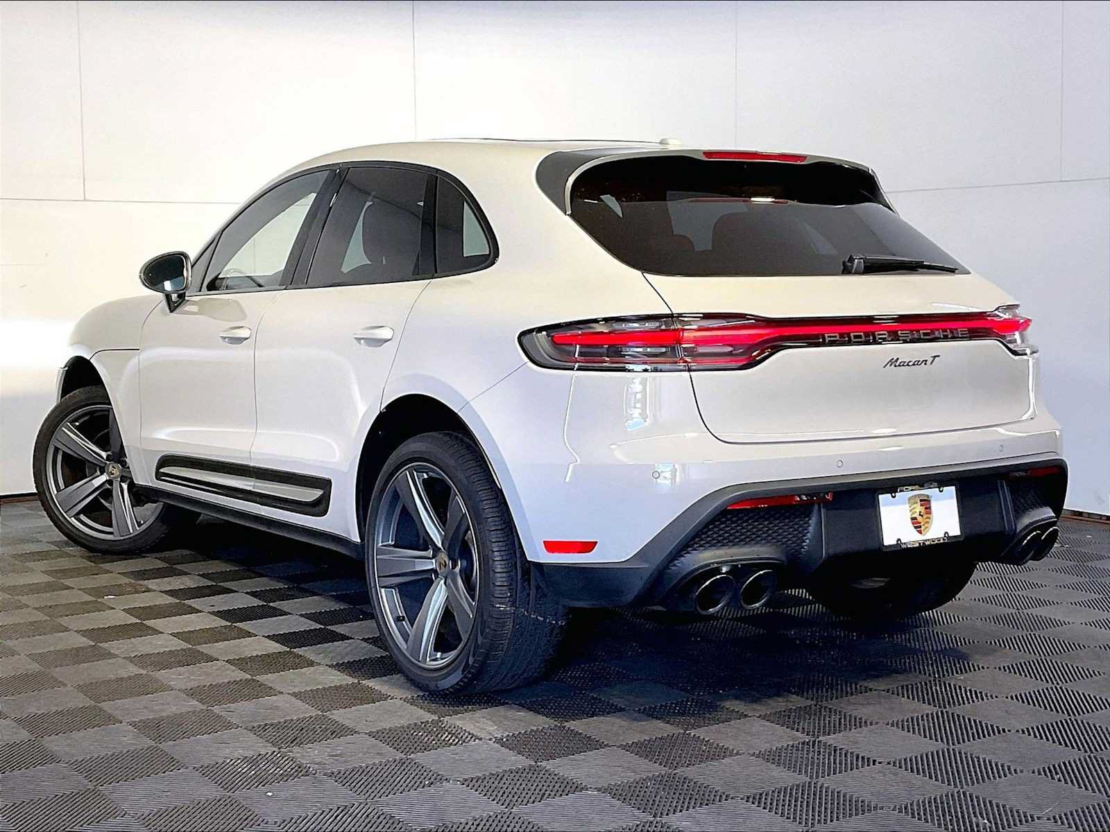 New 2026 Porsche Macan Turbo AWD/4WD image 3