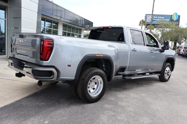 New 2026 GMC Sierra 3500 SLE w/ SLE Value Package AWD/4WD image 9