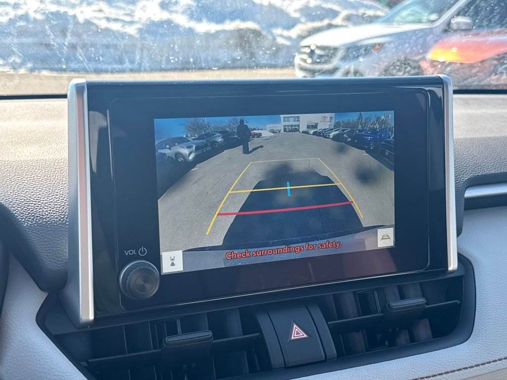 New 2025 Toyota RAV4 XLE image 27