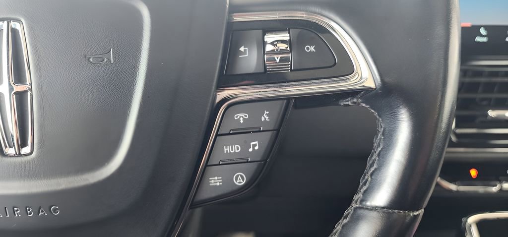 Used 2023 Lincoln Navigator Reserve image 30