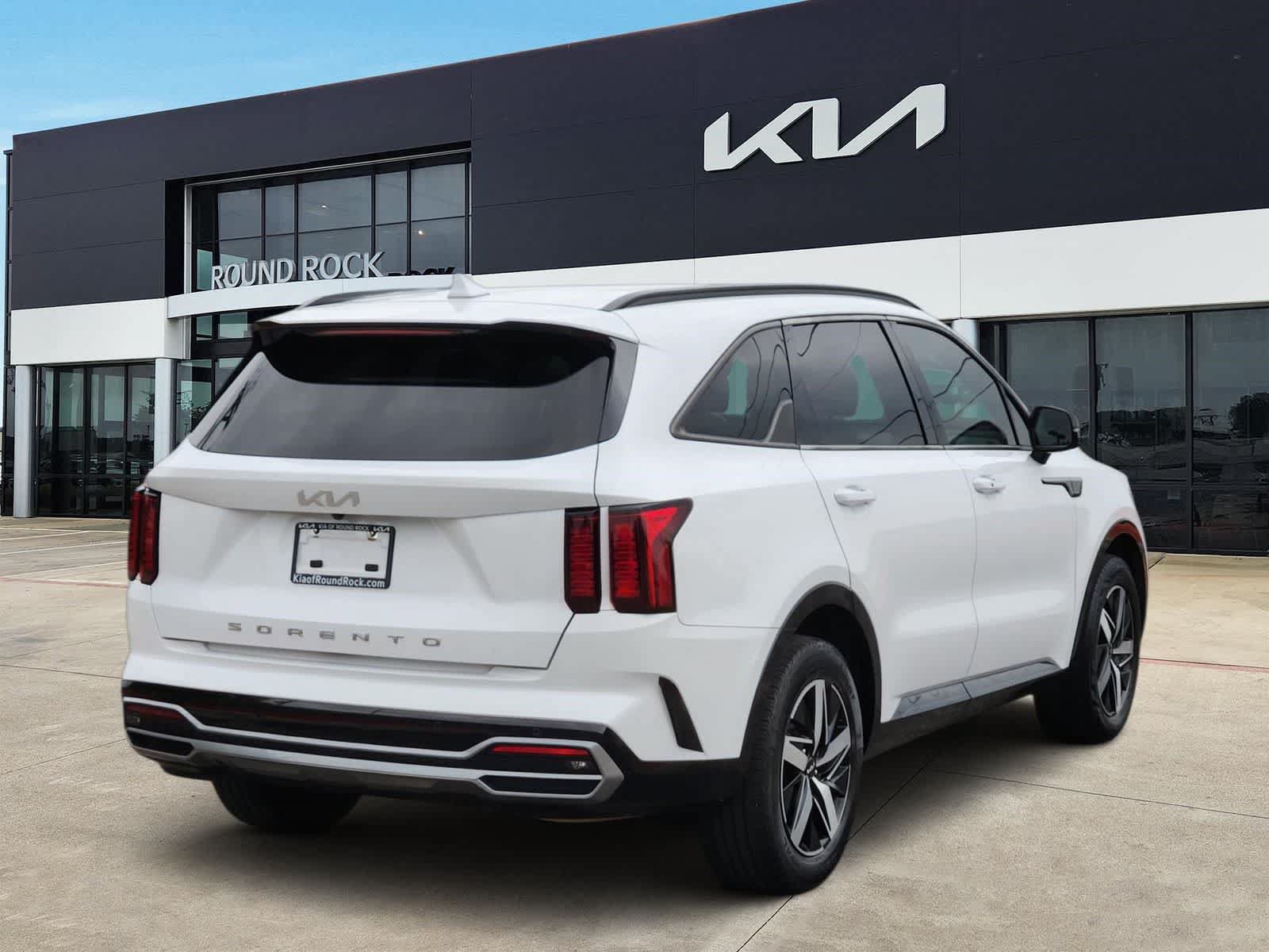Used 2022 Kia Sorento S FWD image 5