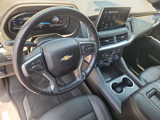 Used 2023 Chevrolet Suburban LT w/ LT Signature Plus Package RWD image 10