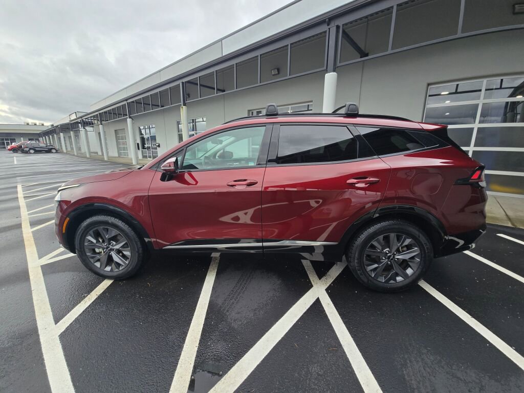 Used 2023 Kia Sportage SX Prestige image 9