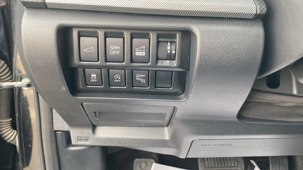 Used 2019 Subaru Forester Limited w/ Popular Package #3 image 30