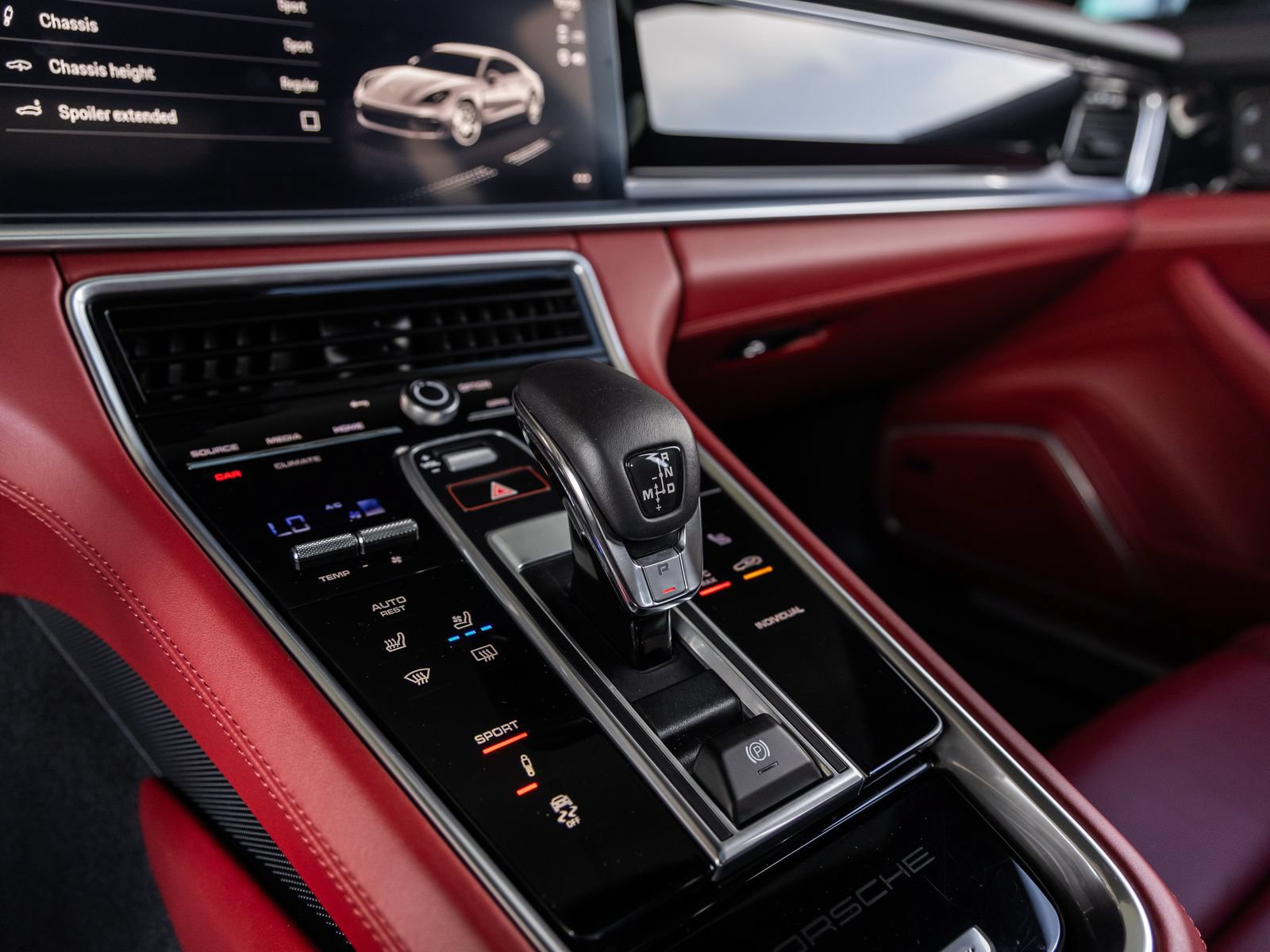 Certified 2023 Porsche Panamera 4S AWD/4WD image 32