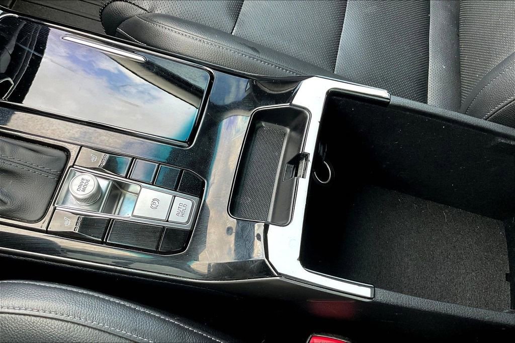 Used 2020 Kia Cadenza Technology FWD image 26