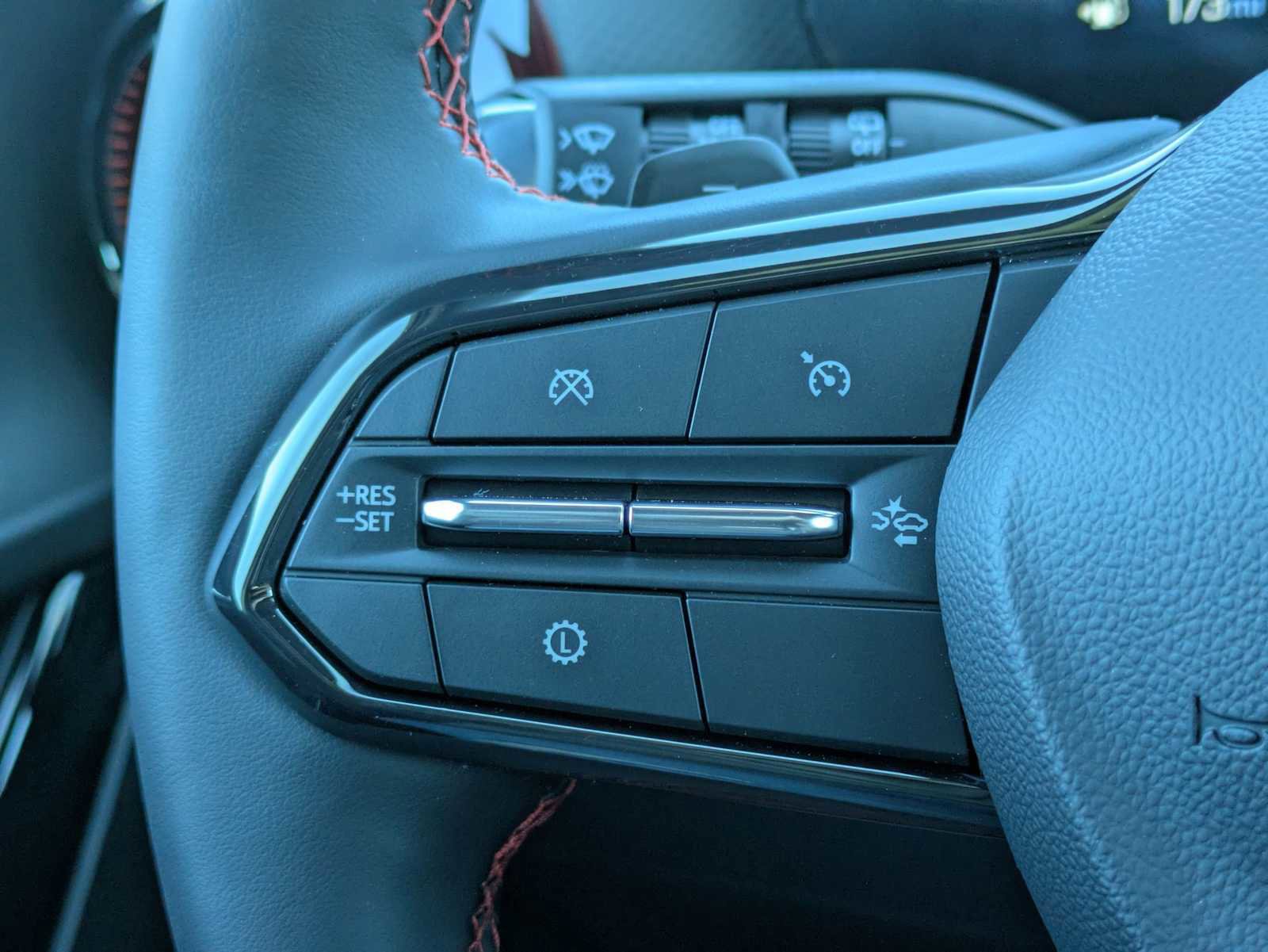 New 2026 Chevrolet Equinox RS image 24