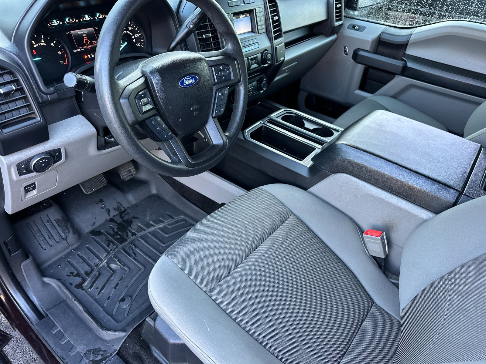 Used 2018 Ford F150 XL w/ Equipment Group 101A Mid RWD image 9