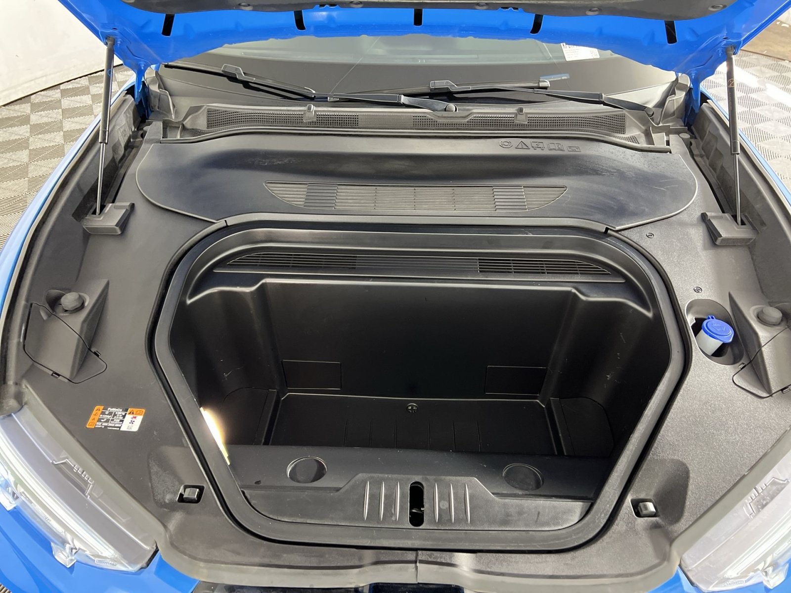 Used 2023 Ford Mustang Mach-E Premium AWD/4WD image 28