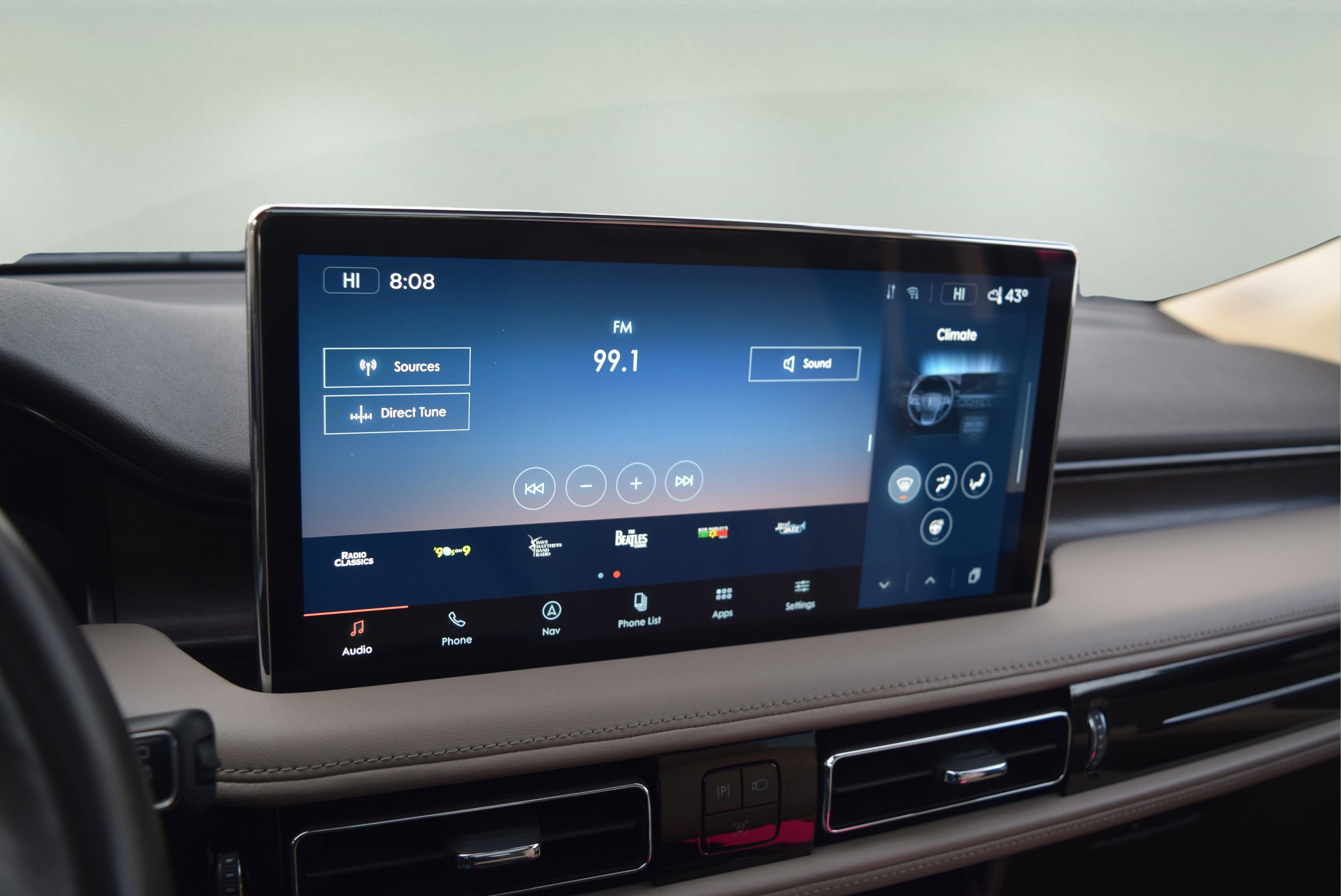 Used 2021 Lincoln Nautilus Reserve image 15