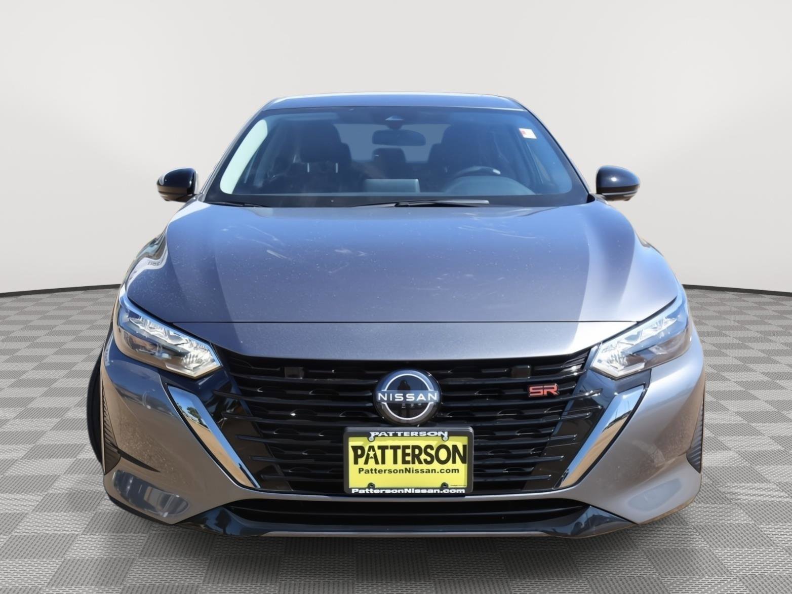 Used 2025 Nissan Sentra SR w/ SR Premium Package image 4