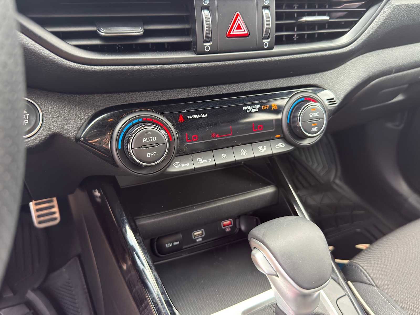 Certified 2023 Kia Forte GT-Line image 17