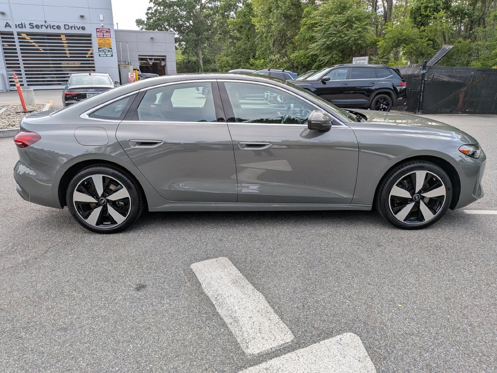 Used 2025 Audi A5 Premium Plus w/ Premium Plus AWD/4WD image 2