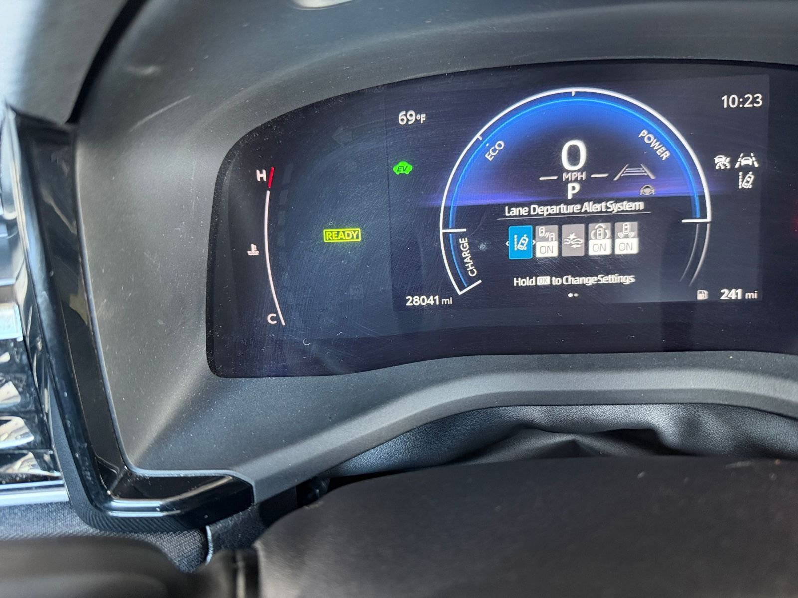 Used 2025 Toyota Camry LE image 39