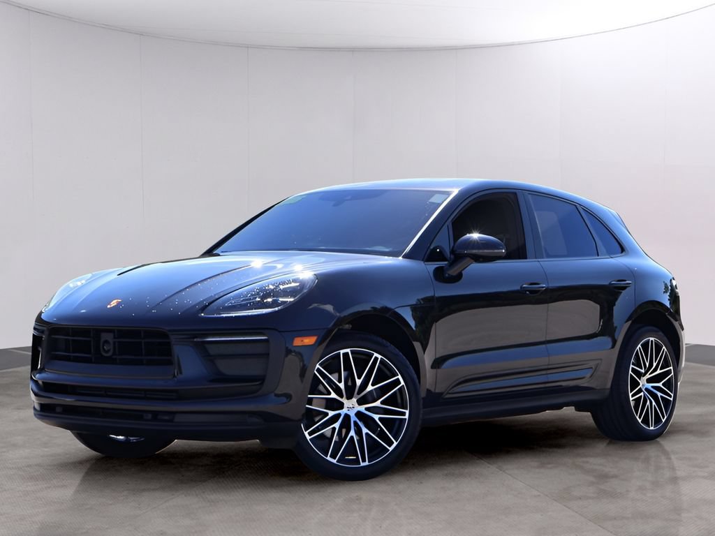 Certified 2025 Porsche Macan AWD/4WD image 1