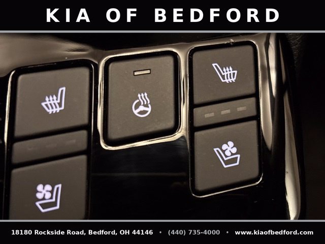 Certified 2025 Kia Sportage SX FWD image 23