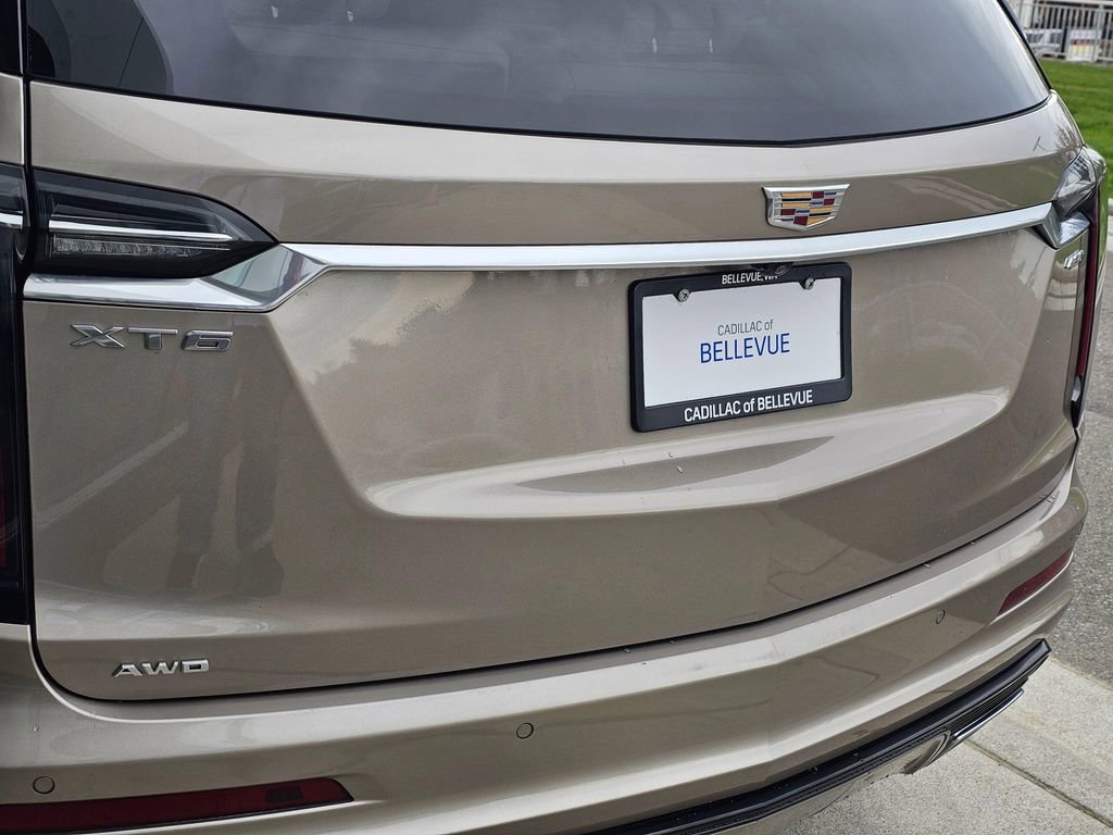 Used 2023 Cadillac XT6 Sport AWD/4WD image 15