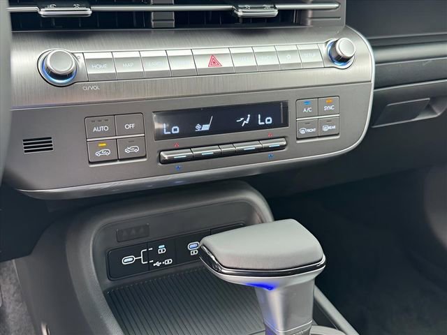 New 2025 Hyundai Kona SEL image 14