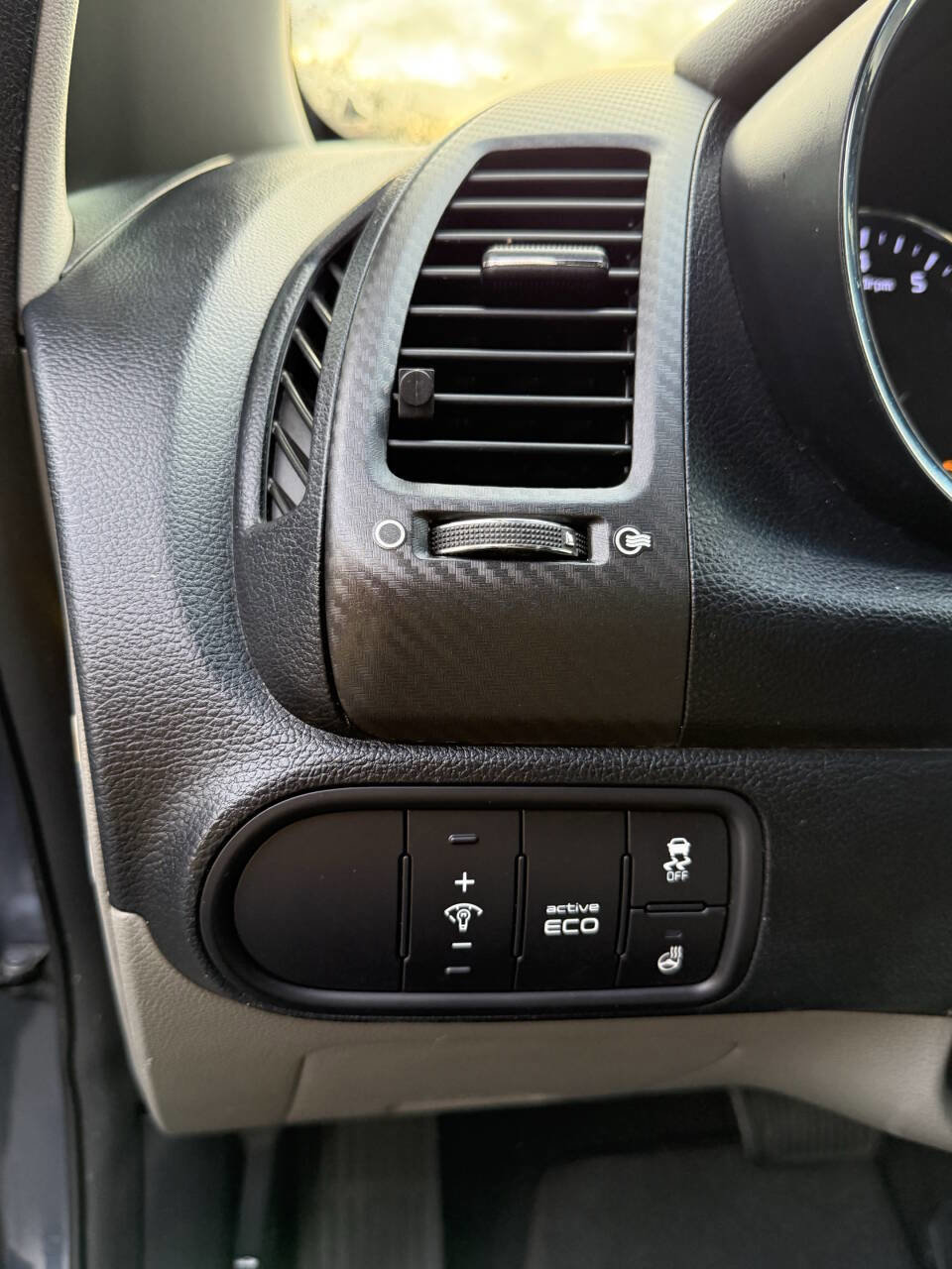 Used 2014 Kia Forte EX w/ EX Premium Package image 18