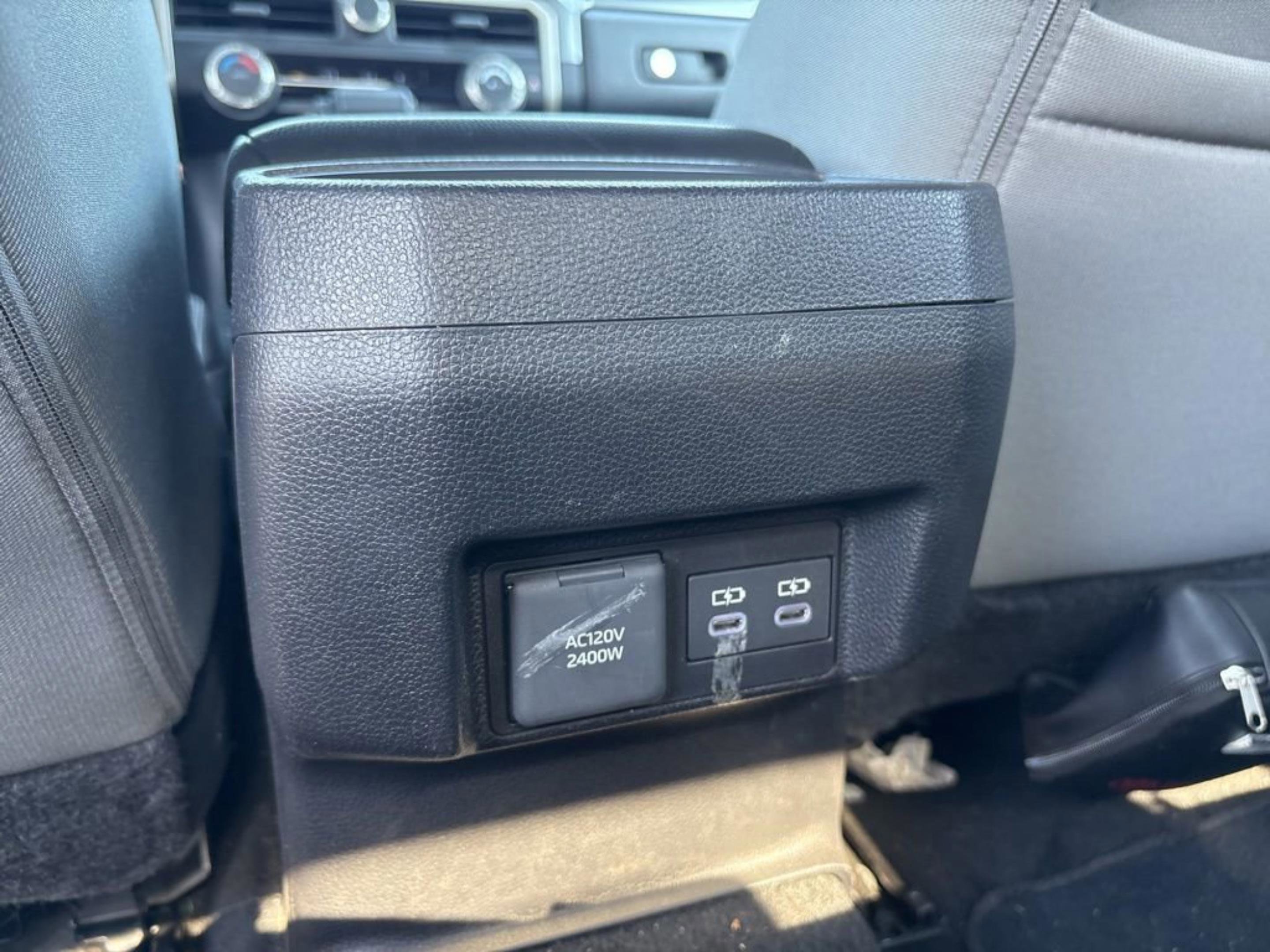 Used 2025 Toyota Tacoma TRD Sport image 15