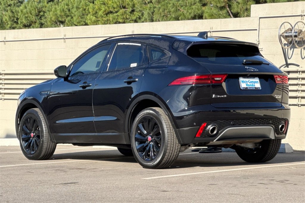 Used 2020 Jaguar E-PACE SE image 3