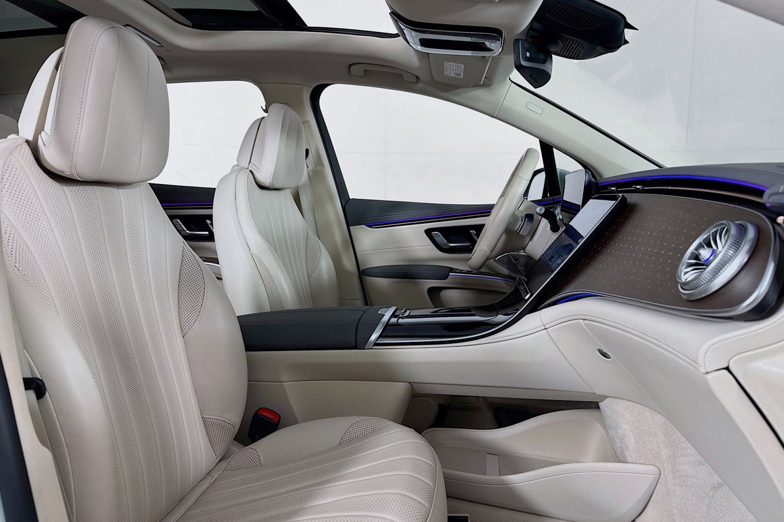 Certified 2023 Mercedes-Benz EQS 450+ SUV image 8