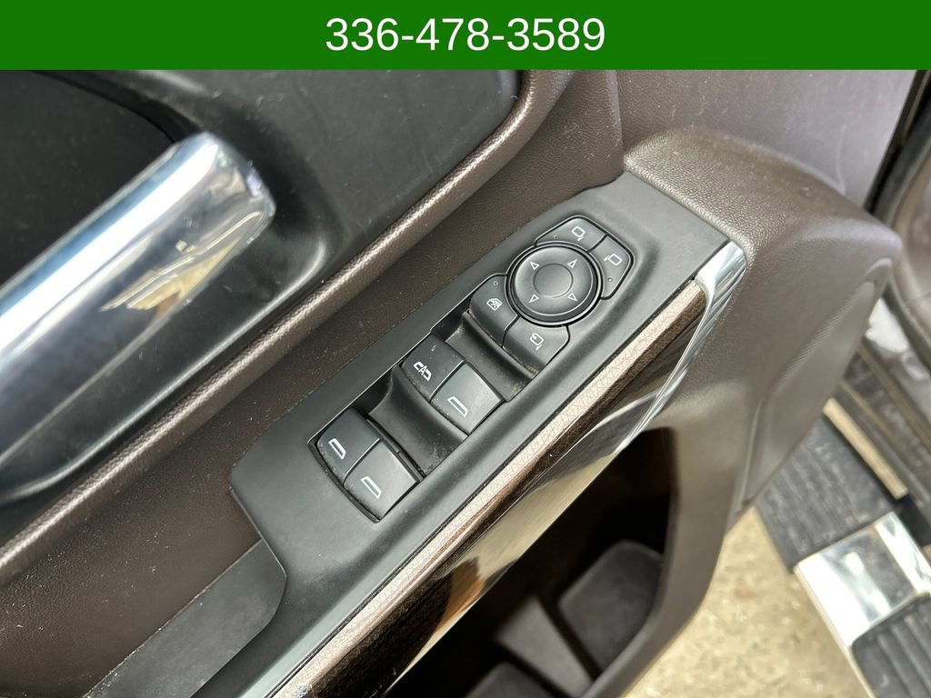 Used 2020 GMC Sierra 2500 SLE w/ Preferred Package AWD/4WD image 11