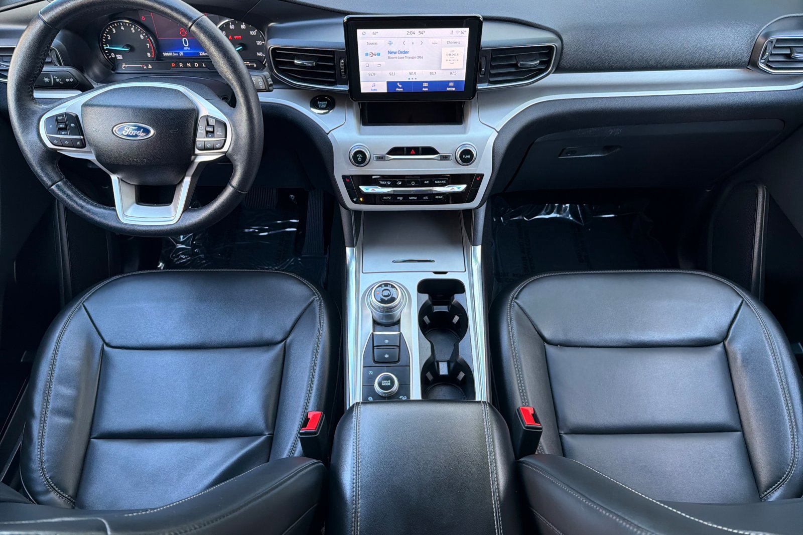 Used 2024 Ford Explorer XLT w/ Equipment Group 202A image 13