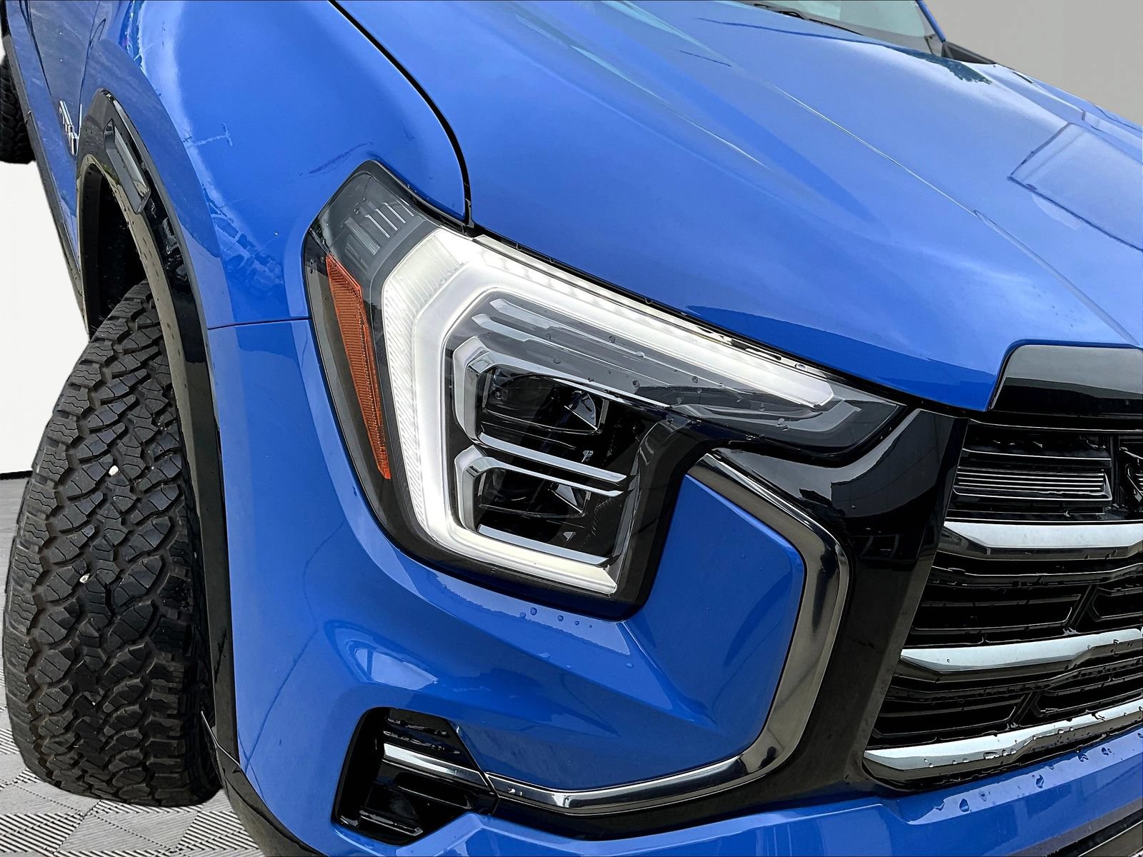 New 2026 GMC Terrain AT4 w/ Convenience Package III AWD/4WD image 8