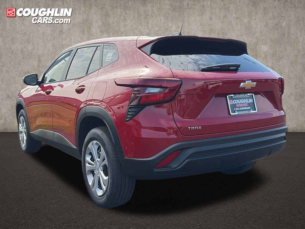 New 2026 Chevrolet Trax LS FWD image 4