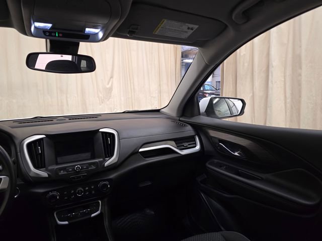 Used 2023 GMC Terrain SLE w/ Driver Convenience Package AWD/4WD image 30