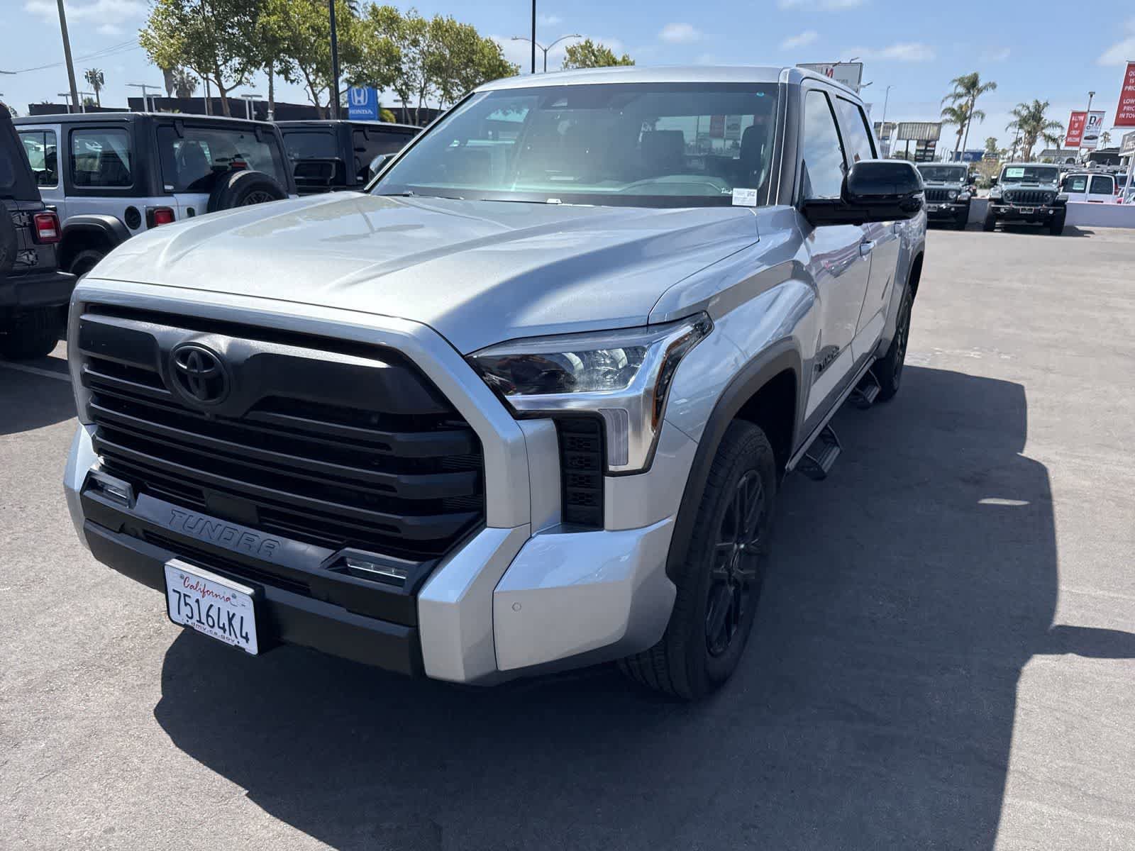 Used 2026 Toyota Tundra Limited AWD/4WD image 2