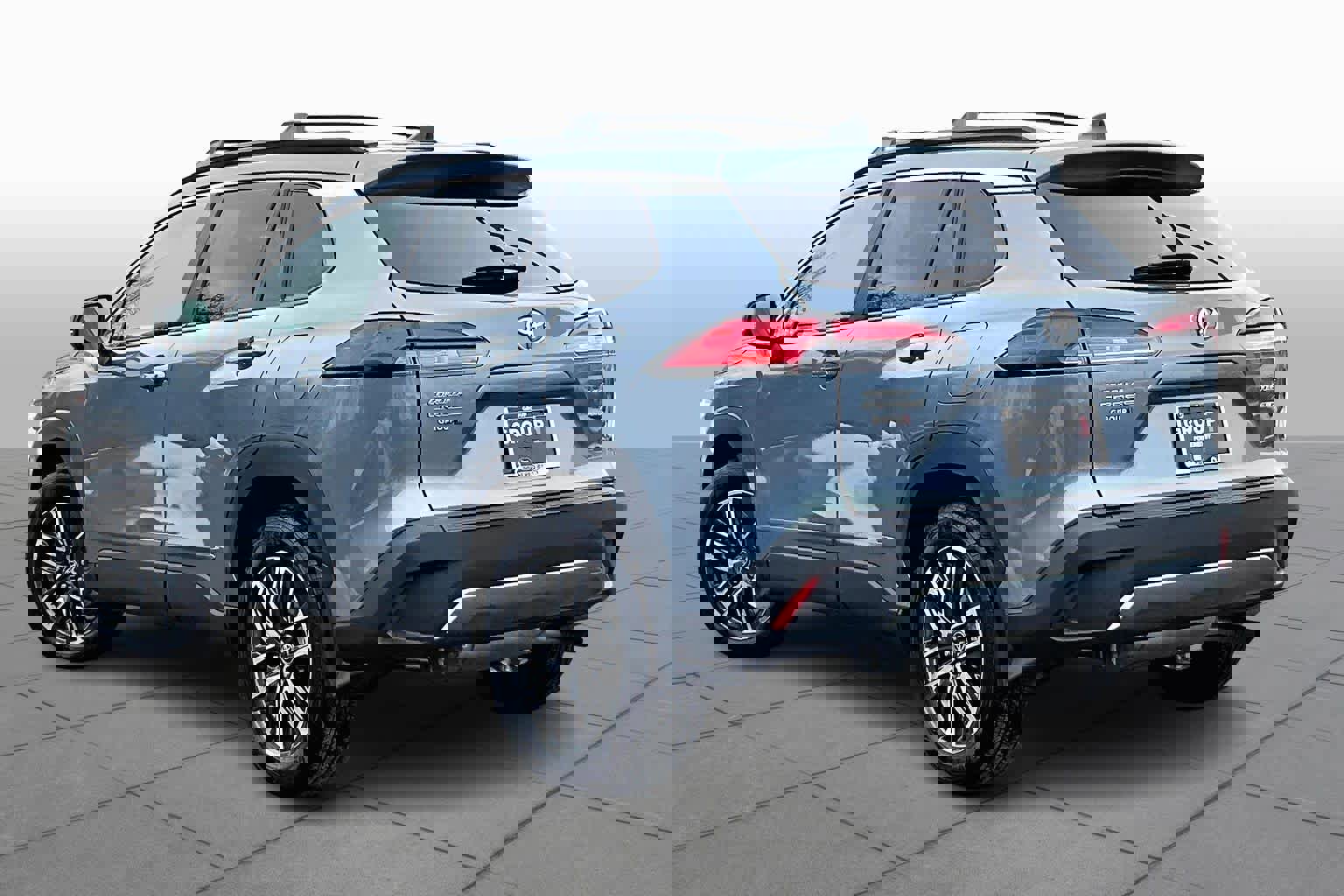 Used 2026 Toyota Corolla Cross XLE w/ Convenience Package image 12