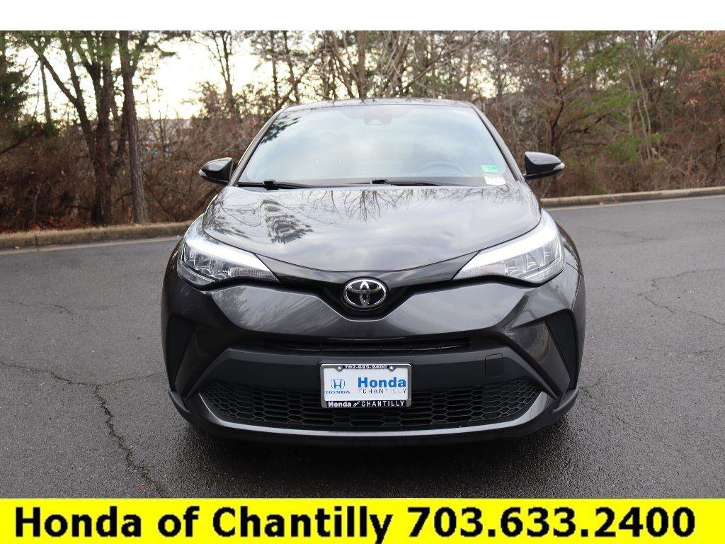Used 2021 Toyota C-HR XLE video 2