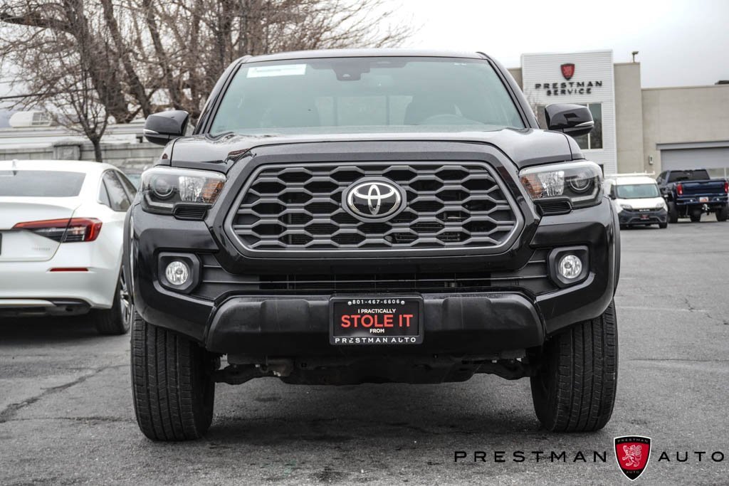 Used 2020 Toyota Tacoma TRD Off-Road image 16