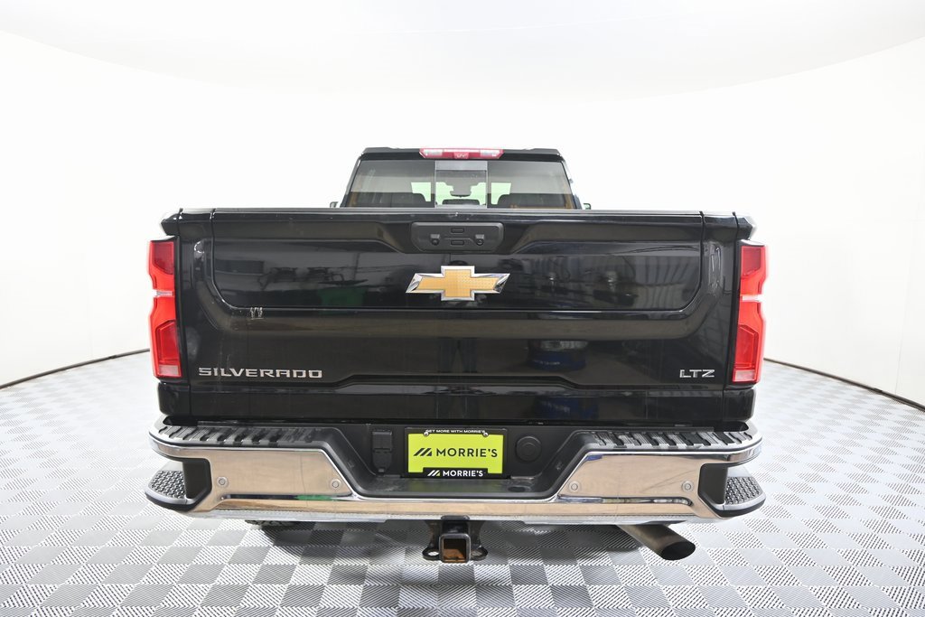Used 2024 Chevrolet Silverado 3500 LTZ w/ LTZ Plus Package image 5