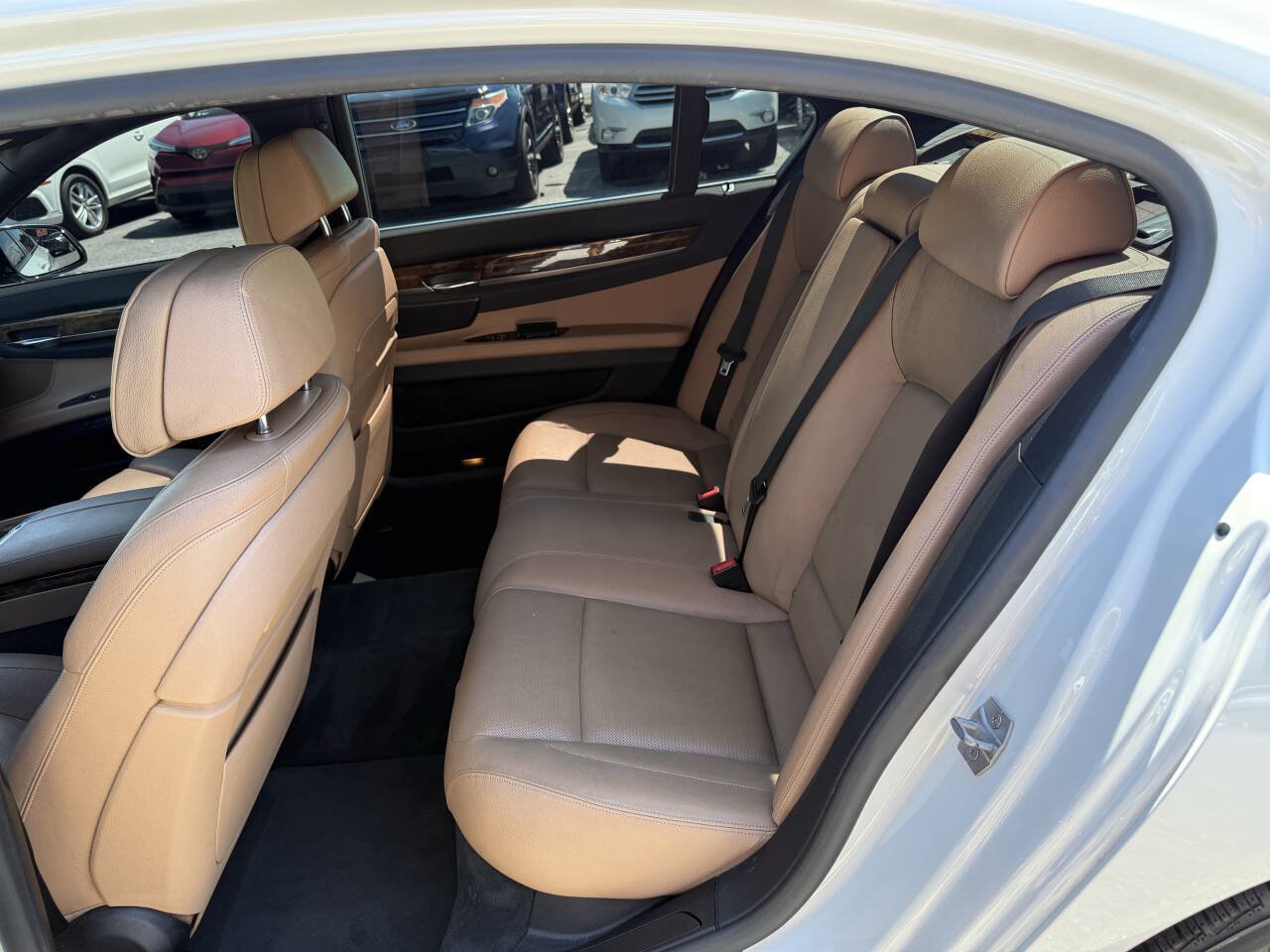 Used 2014 BMW 740Li xDrive w/ Executive Package AWD/4WD image 8