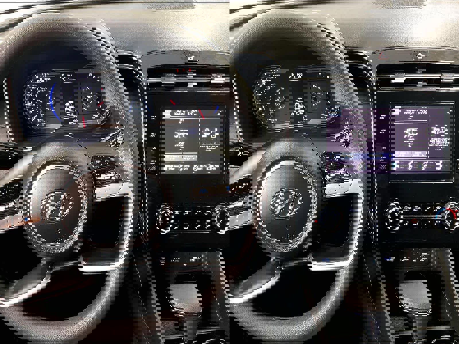 Used 2023 Hyundai Tucson SEL image 19