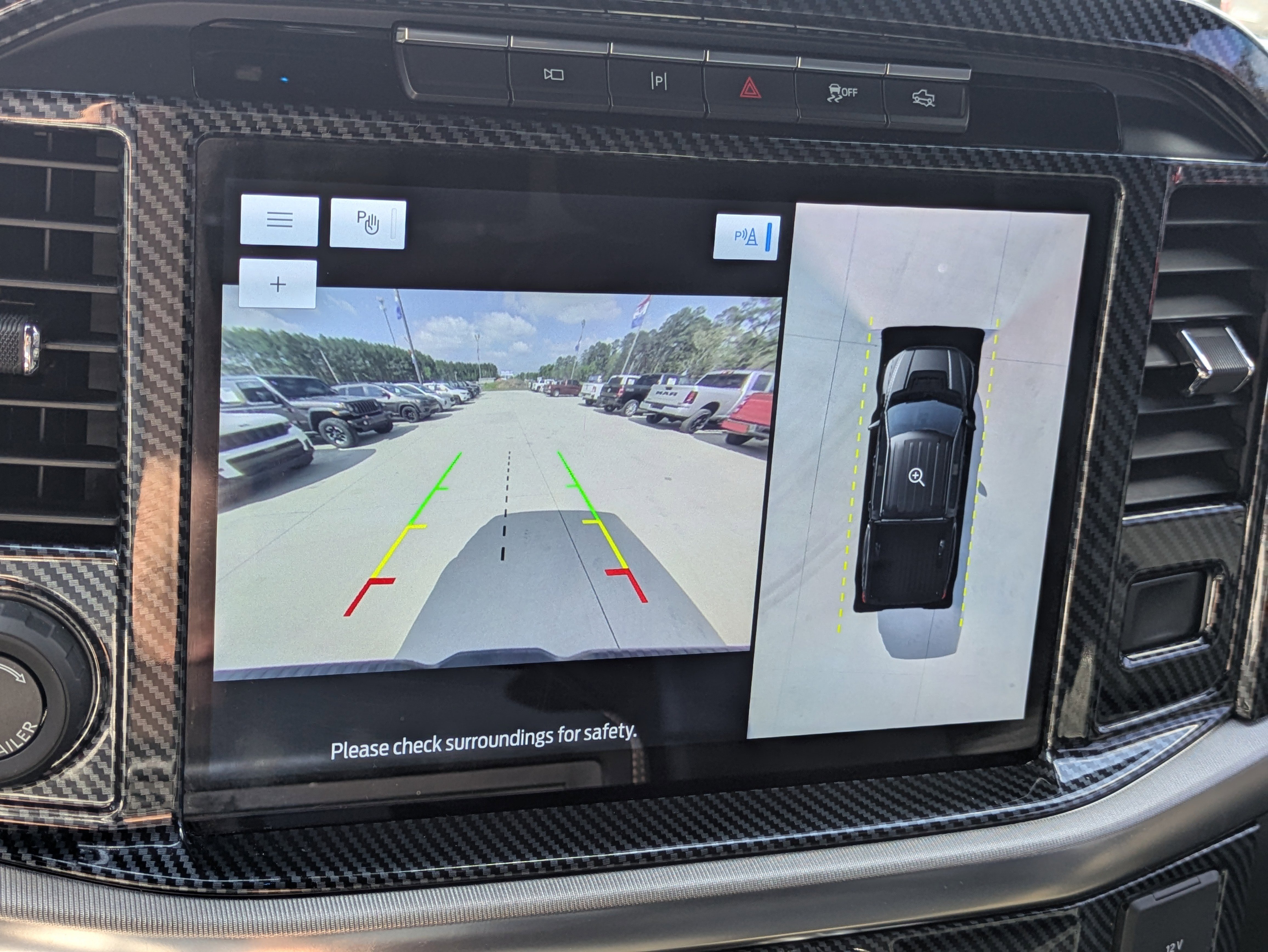 Used 2022 Ford F150 Raptor w/ Raptor 37 Performance Package image 22