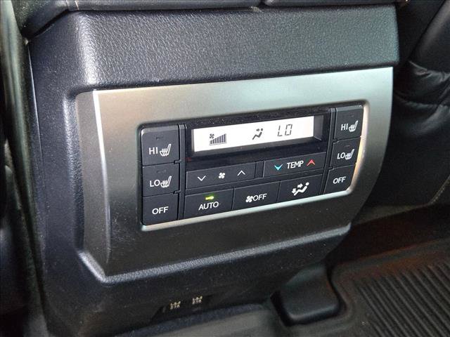 Used 2022 Lexus GX 460 Luxury w/ Off Road Package AWD/4WD image 19